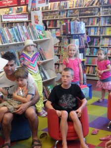 Dymocks Camberwell event CNY Eve 2013 053